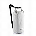 Αδιάβροχη αθλητική τσάντα με ρυθμιζόμενο ιμάντα - 10 λίτρα